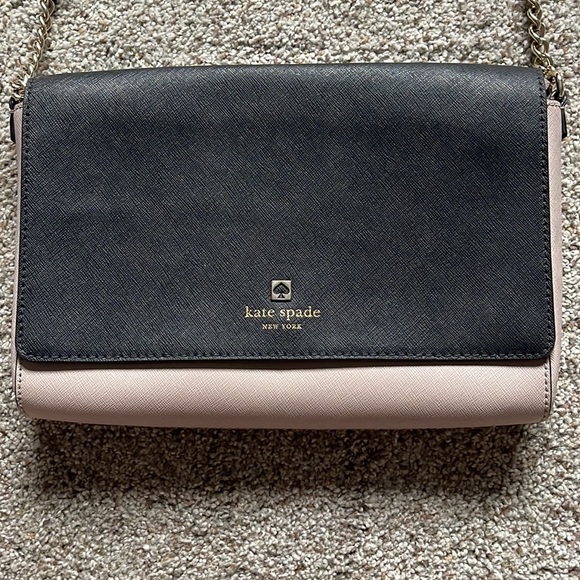 Kate spade crossbody - Picture 2 of 10